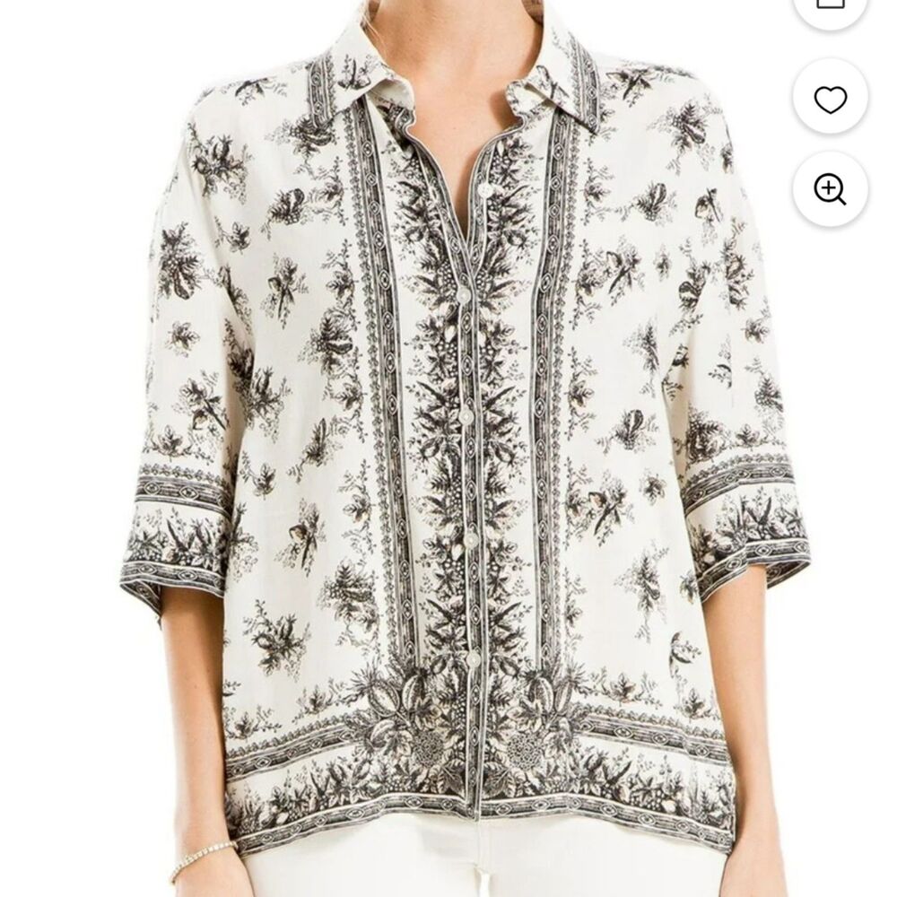 Max Studio Camp Shirt Size Medium Cream Brown Floral Short Sleeve Button Woven